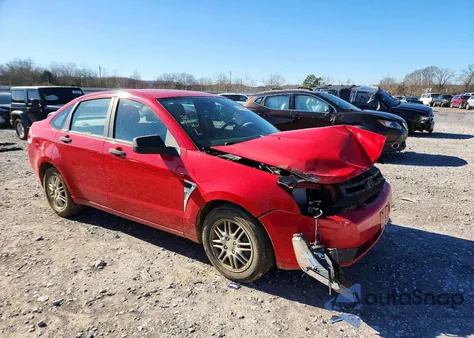 2008 Ford Focus Se из США, поврежденный, VIN 1FAHP35N38W227668